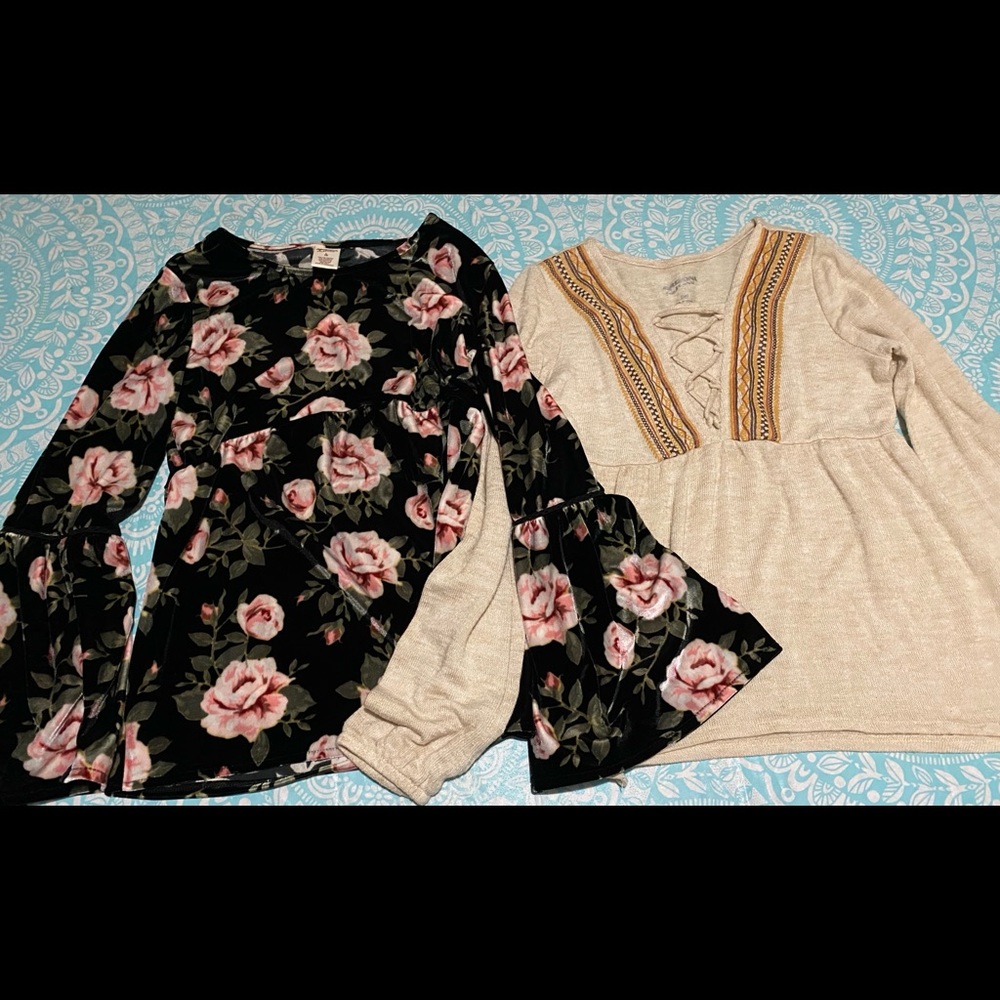 Kids flare sleeve shirts